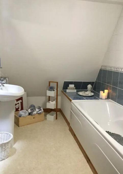 Fabulous Top Floor Apartment In Inverness Esterno foto